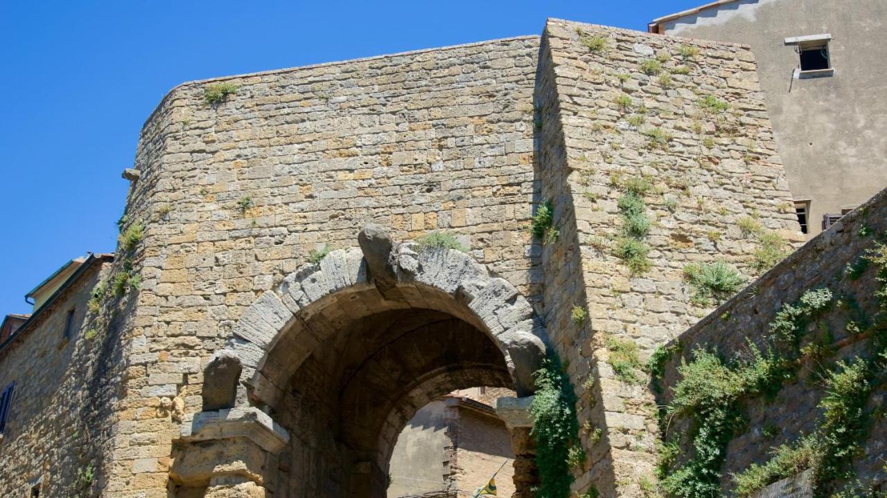Allegroitalia Nazionale Вольтерра Экстерьер фото